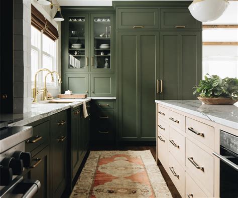 30+ Dark Green Cabinets Kitchen – DECOOMO