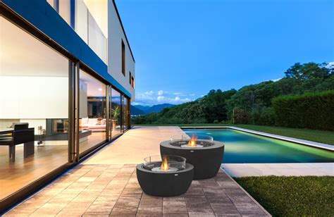 EcoSmart POD30 Outdoor Bio Ethanol Fire Table £1356+ vat - Rigbys