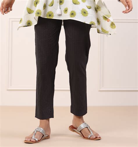 Cotton Pintuck Pant In Black Colour – Mayori Conscious Clothing