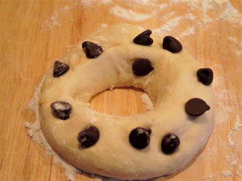 Chocolate Chip Bagels #BreadBakers