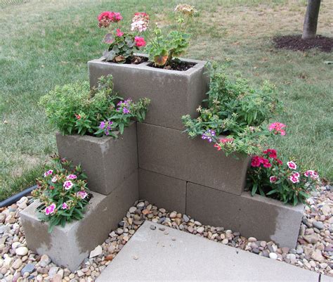 How To Build Concrete Block Planter Box at Peter Price blog