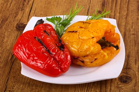 How To Roast Bell Peppers On The Grill - The Produce Mom