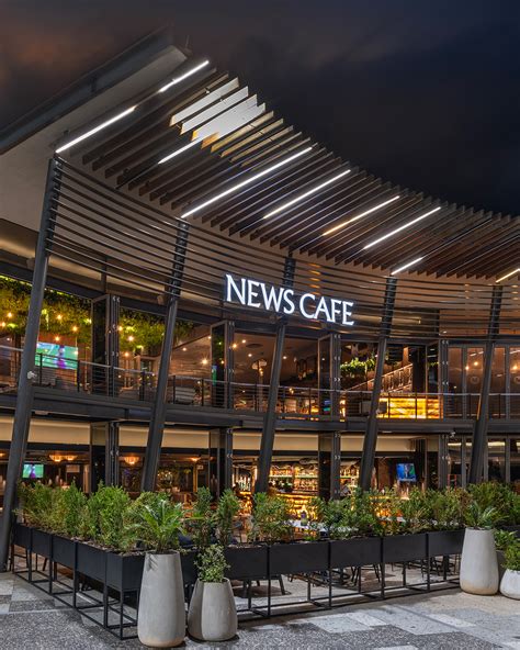 News Cafe Eastgate | Cocktail Bar & Entertainment Venue