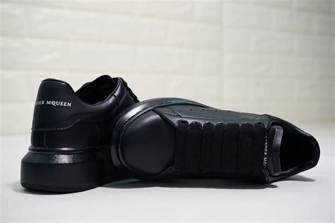 Alexander McQueen Negro - TeCalzoShoes