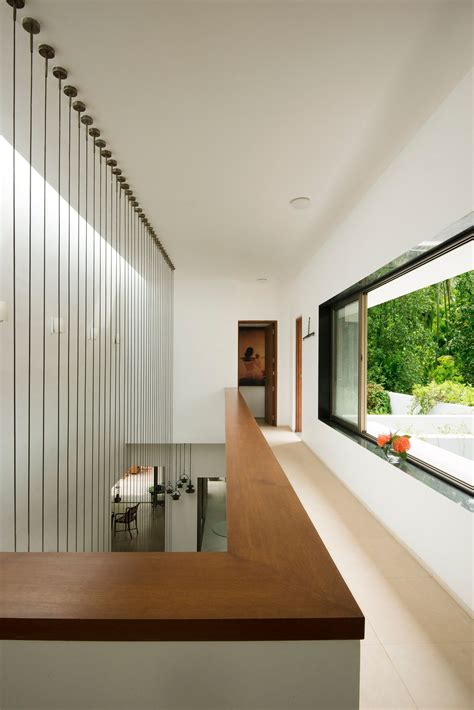 This seafront beach house in Maharashtra’s Ratnagiri is an optical ...