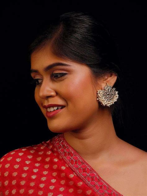 Buy Chandbali Motif Earrings Online - Ishhaara