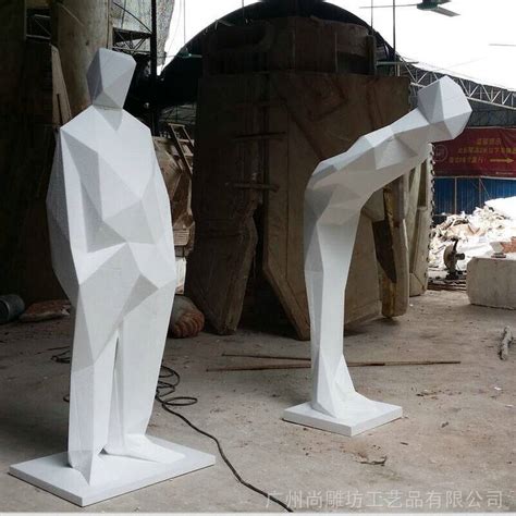 广东雕塑厂家直供鞠躬人物酒楼迎宾雕塑玻璃钢抽象迎宾人物雕像-阿里巴巴