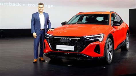 Audi Q8 e tron launched in India at a starting price of Rs. 1.14 crores ...