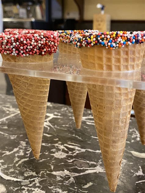 Chocolate Dipped Ice Cream Cones - VeryVera