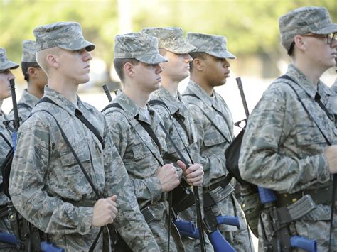 Army Basic Training Barracks 的图像结果