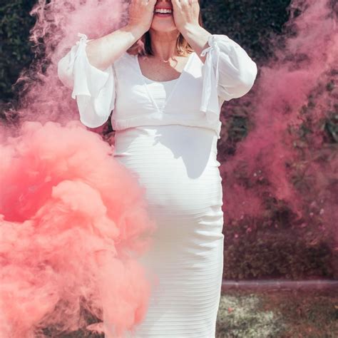 50 Pretty Gender Reveal Outfit Ideas - ljanestyle