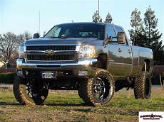 Duramax Diesel Truck Wallpaper by Lifted Duramax Wallpaper Wallpapersafari Duramax Diesel Truck Wallpaper