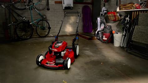 Tosaerba Toro Recycler SmartStow   YouTube