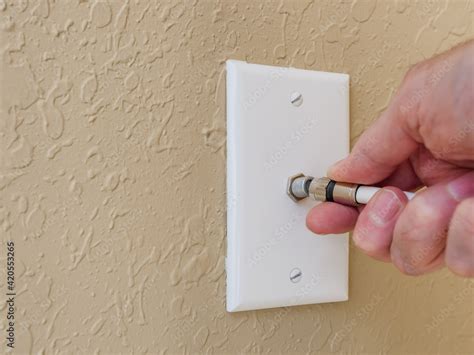 TV Cable Installation 的图像结果