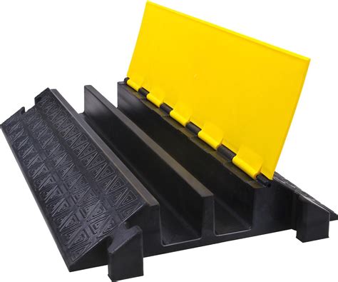 Amazon.com: OranLite Large 2-Channel Rubber Floor Cable Protector Ramp ...