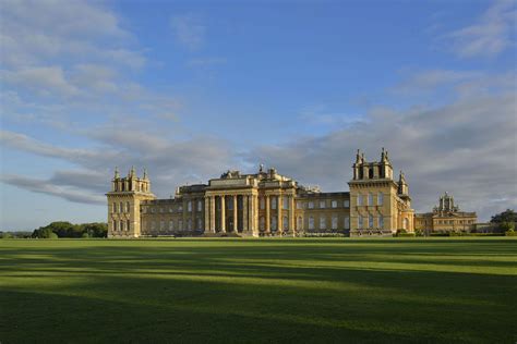 Blenheim Palace Secrets | 5 Fascinating Stories & Facts