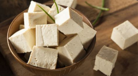 豆腐到底是谁发明的？中国人什么时候开始吃豆腐？何时进入日本？_腾讯新闻