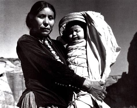 Is Navajo a Dying Language? Facts & Future