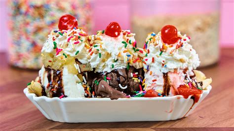 Claire Eating Burping 的图像结果