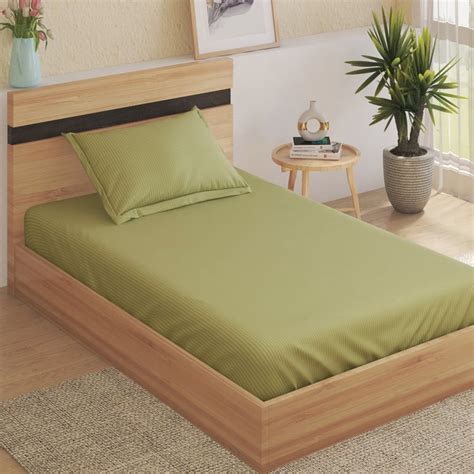 Buy Juniper Bronwen Striped 2Pcs Single Bedsheet Set from Home Centre ...