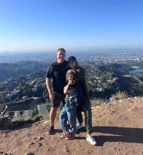 Simon Squibb Biography, Age, Wife, Books, Net Worth - Charge9ja