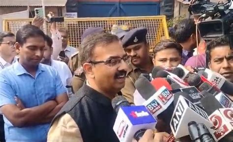 Bhopal: Chief Electoral Officer Inspects Security At Strong Room Ahead ...