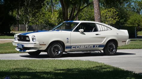 1976 Ford Cobra
