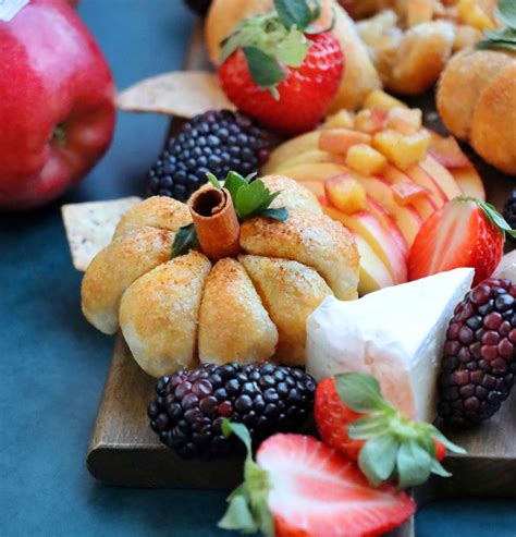 Autumn Glory Apple & Brie Pumpkins - Superfresh Growers