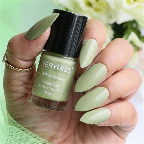 Premium Classic Nail Polish - 261 Winter Green – Verymiss
