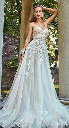 Risque Wedding Gowns by Wedding Dresses For The Modern Timeless And Risque Wedding Gowns
