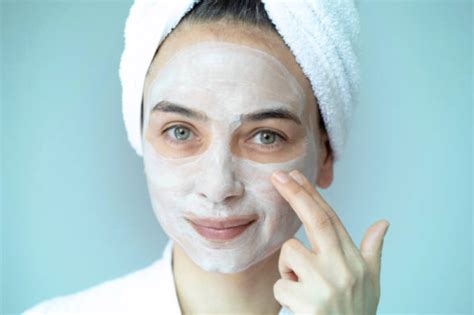 Transform Your Skin Overnight with Luxurious Sleeping Face Mask | Lotus ...