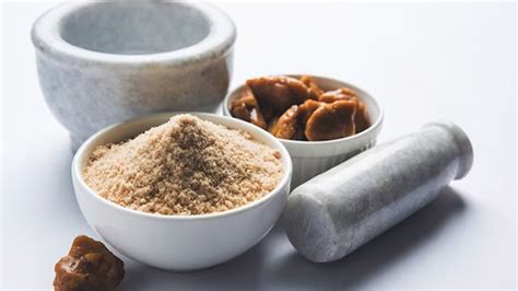How Does Hing Water Help Lose Weight And Manage Cold And Cough ...