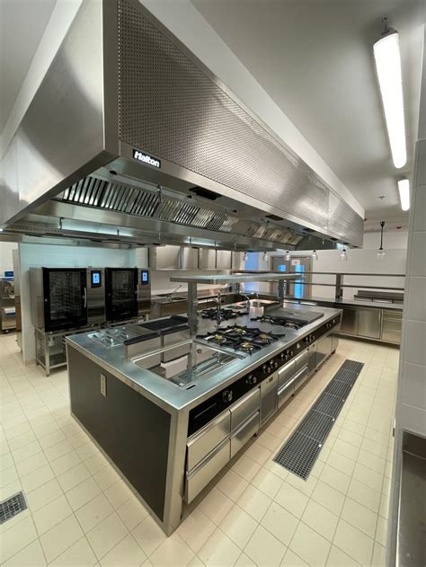 Commercial Kitchen Equipment Design 的图像结果