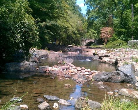 GULPHA GORGE CAMPGROUND (Hot Springs) - Campground Reviews & Photos ...