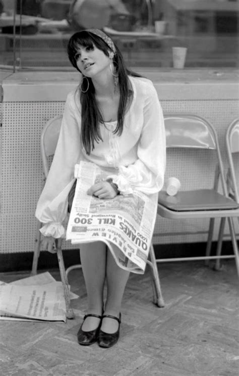 Pin by Olive on Lovely Linda in 2025 | Linda ronstadt, Linda, Female singers