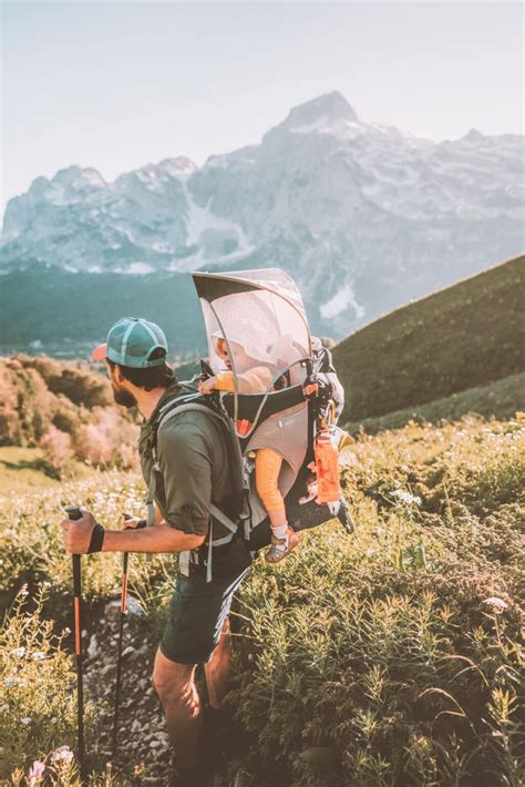 15 BEST Baby Carriers & Toddler Carriers For Hiking In 2025