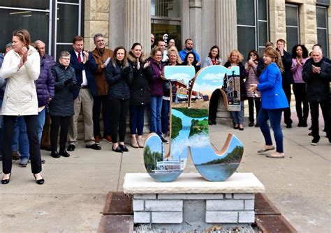 "The Origin of Junction City" themed JC statue - Junction City Main ...