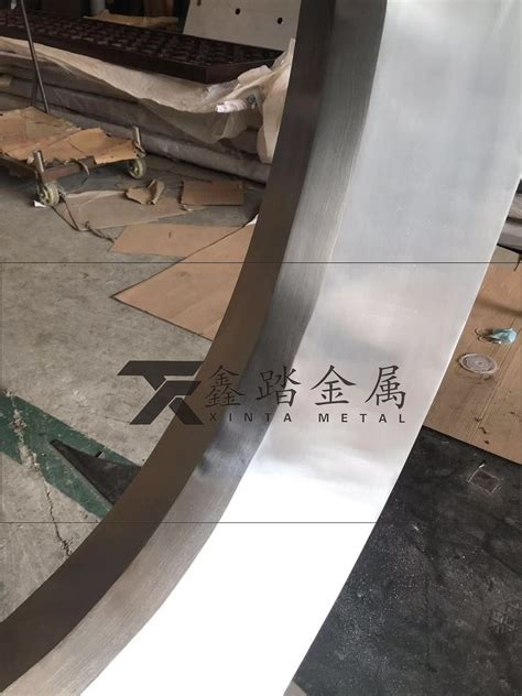 不锈钢雕塑制作是怎么（如何）做出来的？_上海品牌设计制作公司