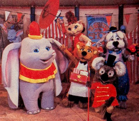 Dumbo's Circus (1985)