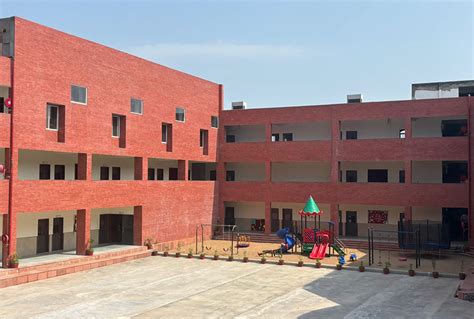 School Facilities in Indore | Golden International School