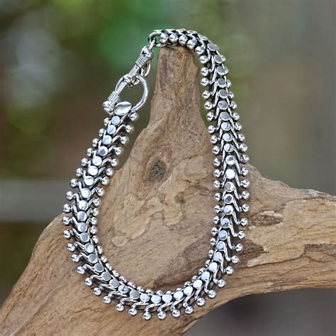 SILVER JEWELRY - How to Clean Sterling Silver Jewelry