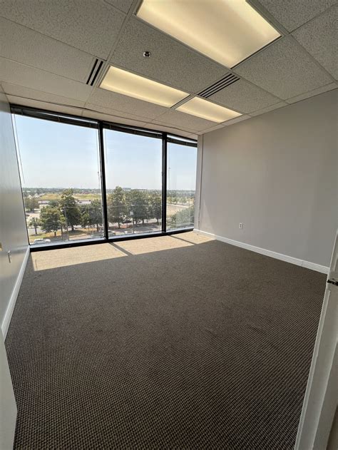 Overview — Executive Plaza