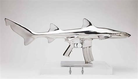 Christopher Schulz鲨鱼雕塑 - NicePSD 优质设计素材下载站