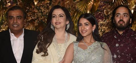 Ambanis to spend Rs 1000 CRORES on Anant Ambani and Radhika Merchant ...