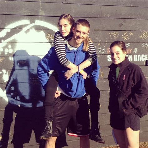 How to Read Stock Charts for Beginners w/ Simple Examples Ep 202 ...