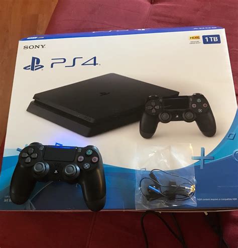 PlayStation 4 Slim 1TB Console