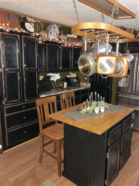 Primitive Island 的图像结果