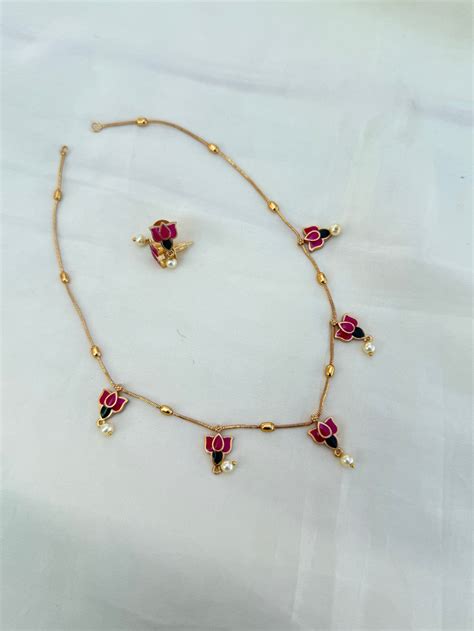 Ns0018 simple lotus Neckset with earrings – yuvicollections.com