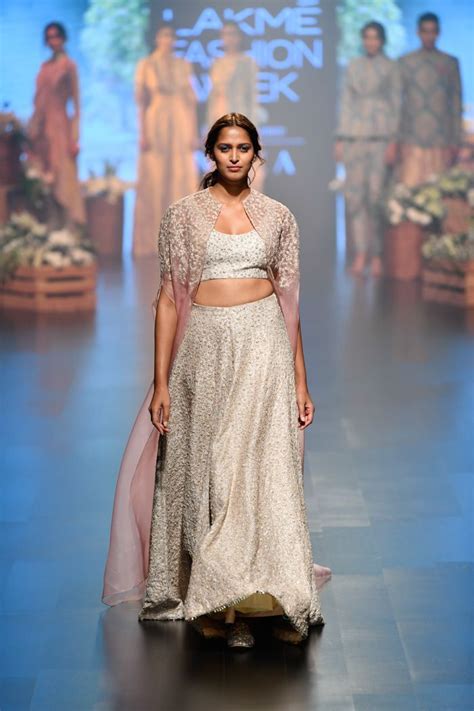 SVA by Sonam & Paras Modi at Lakmé Fashion Week summer/resort 2019 ...