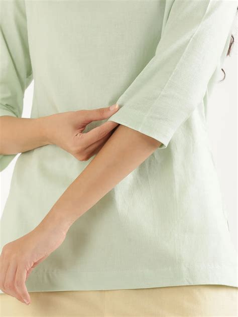 Women Mint Green Airy Linen Split Neck Short Kurta